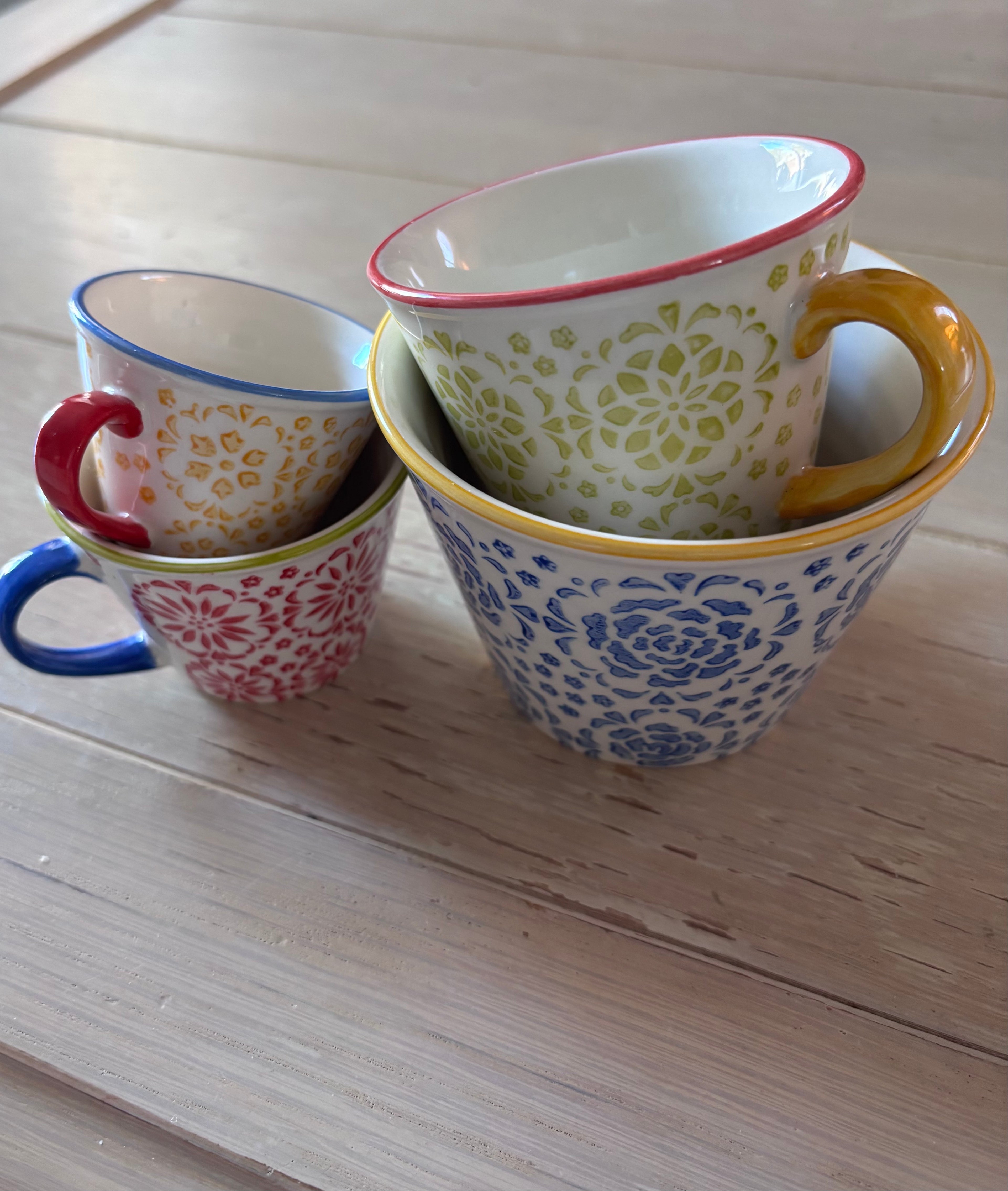 Cozy Cottage Measuring Cups Set of 4